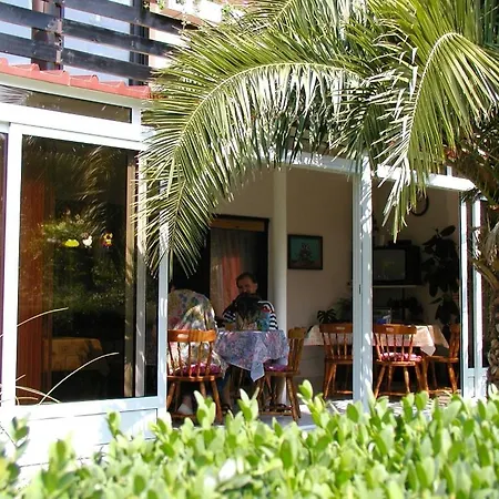 In With Balcony, Air Conditioning, Wi-fi *