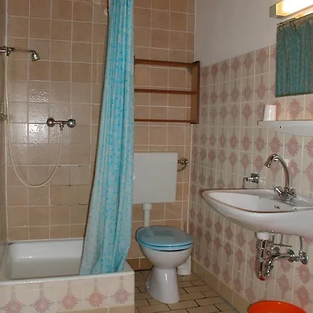 In With Balcony, Air Conditioning, Wi-fi *